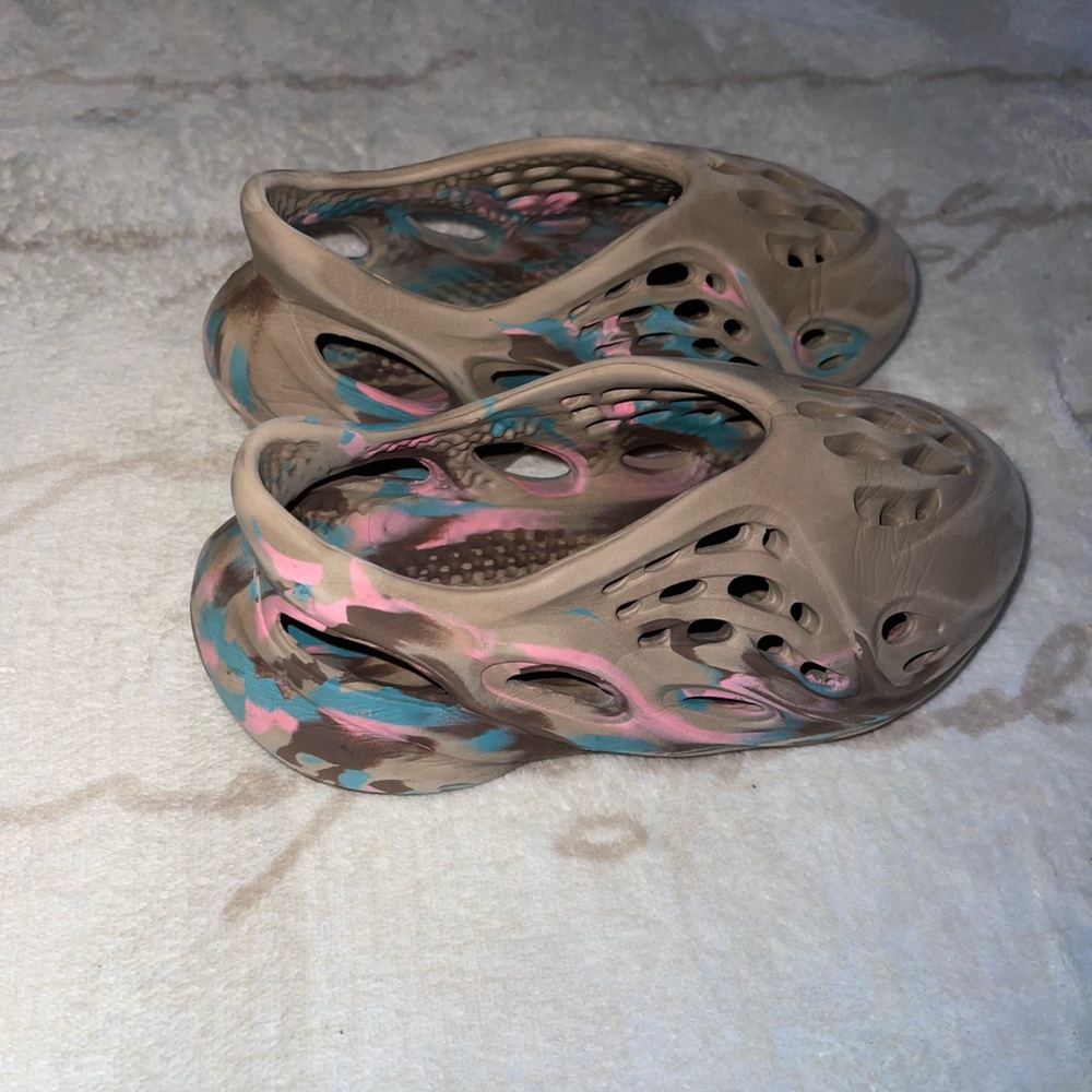 Kids foam Slip-On Shoes - Multicolor